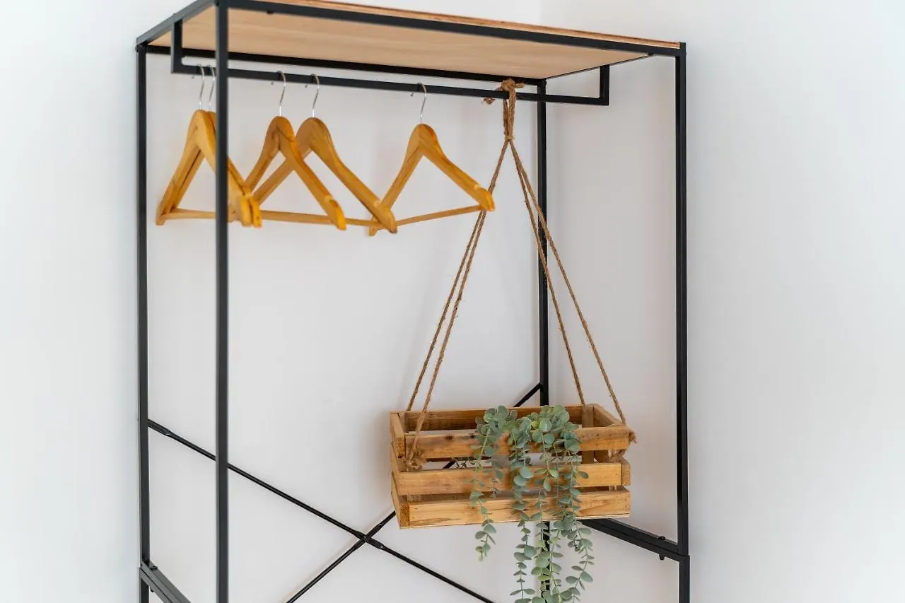 Renew Yourself At An Unvarnished City Hideaway Лиссабон Португалия